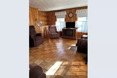 1386 Pleasant Street, Athol, MA 01331 - Photo 5
