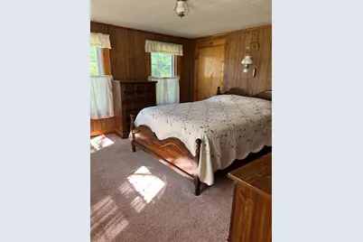 1386 Pleasant Street, Athol, MA 01331 - Photo 7