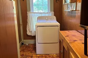 1386 Pleasant St, Athol, MA 01331 - Photo 11