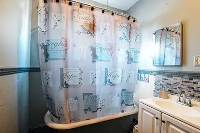 170-172 Adams St, New Bedford, MA 02746 - Photo 25