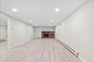 253 Linden St, Waltham, MA 02452 - Photo 17