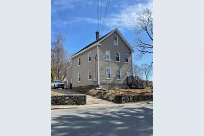 28 Beach St, Marlborough, MA 01752 - Photo 1