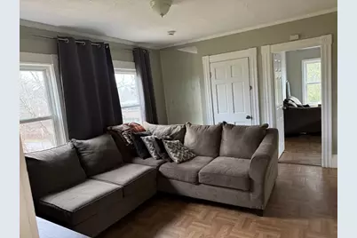 28 Beach St, Marlborough, MA 01752 - Photo 9