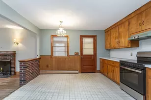 205 Aldrich Rd, Bridgewater, MA 02324 - Photo 7