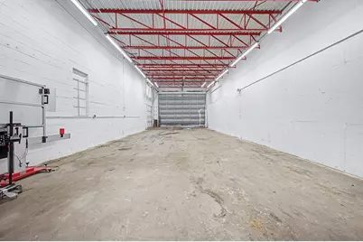 204 Providence St, Boston, MA 02136 - Photo 21