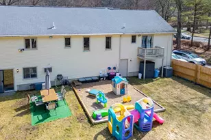 17 Park St, Mendon, MA 01756 - Photo 31