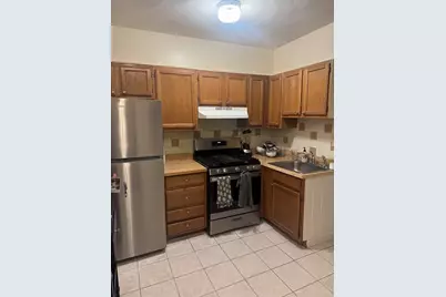 202 Harvard St. #202, Medford, MA 02155 - Photo 3