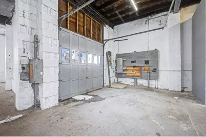 1044 Hyde Park Ave, Boston, MA 02136 - Photo 13