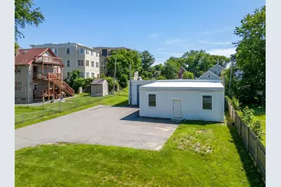 1044 Hyde Park Ave, Boston, MA 02136 - Photo 17