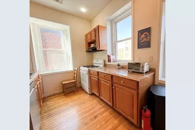 11 Vancouver St #2, Boston, MA 02115 - Photo 5