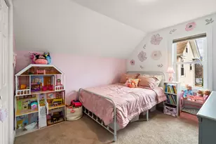 10 Cedar St, Hudson, MA 01749 - Photo 17