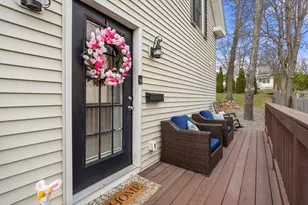 10 Cedar St, Hudson, MA 01749 - Photo 29