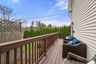 10 Cedar St, Hudson, MA 01749 - Photo 37