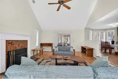 155 Brook St, Hudson, MA 01749 - Photo 11