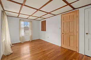 26 Gaston St, Medford, MA 02155 - Photo 23