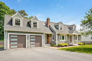 31 Water St, Saugus, MA 01906 - Photo 1