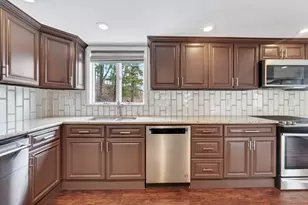 31 Water St, Saugus, MA 01906 - Photo 9