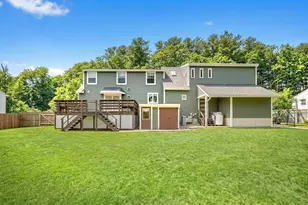 31 Water St, Saugus, MA 01906 - Photo 3