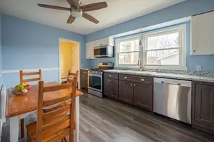 60 Honeysuckle Dr, Chicopee, MA 01022 - Photo 5