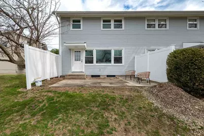 60 Honeysuckle Dr #60, Chicopee, MA 01022 - Photo 3