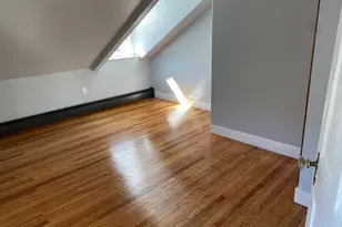 230 W Fifth St, Boston, MA 02127 - Photo 11