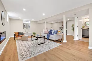 241 Ridgewood Dr, Norwood, MA 02062 - Photo 23