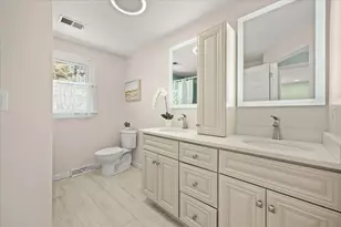 78 Gretchen Way, Raynham, MA 02767 - Photo 33