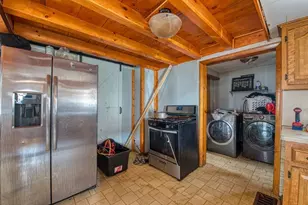 22 Ocean Ave, Hanson, MA 02341 - Photo 9