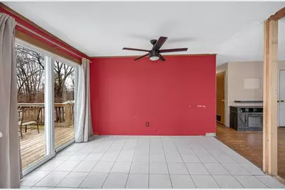 14 New Caster Dr, Lowell, MA 01854 - Photo 9