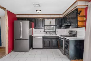 14 New Caster Dr, Lowell, MA 01854 - Photo 11