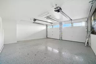 197 Winchester St, Brookline, MA 02446 - Photo 37