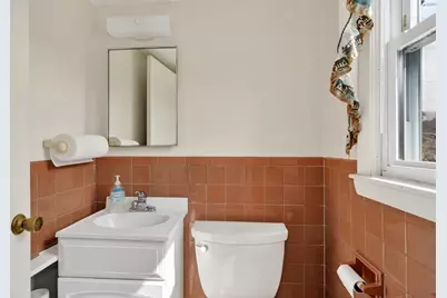 95 Grove St, Shrewsbury, MA 01545 - Photo 17