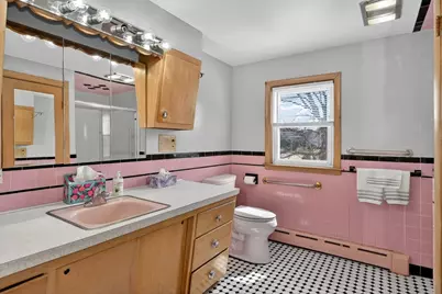 95 Grove St, Shrewsbury, MA 01545 - Photo 21