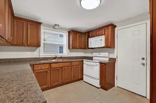 57 Linwood Ave, Melrose, MA 02176 - Photo 9