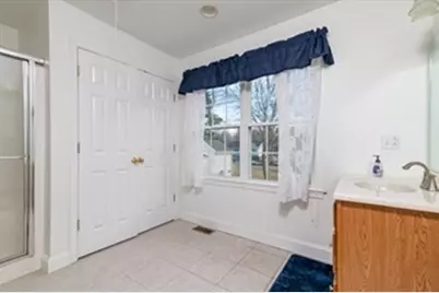 367 Rockland St #1, Abington, MA 02351 - Photo 21