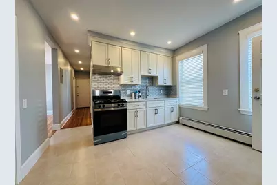 28 Melbourne St #3, Boston, MA 02124 - Photo 7