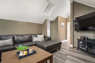 248 Somerset Ave, Taunton, MA 02780 - Photo 13