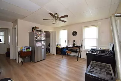 16 Ames Street, Worcester, MA 01610 - Photo 5