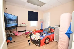 16 Ames St, Worcester, MA 01610 - Photo 7