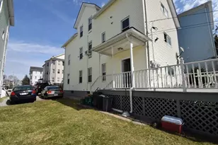 16 Ames St, Worcester, MA 01610 - Photo 31