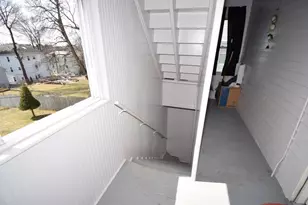 16 Ames St, Worcester, MA 01610 - Photo 17