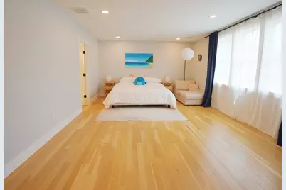 89 Newfield St, Boston, MA 02132 - Photo 11