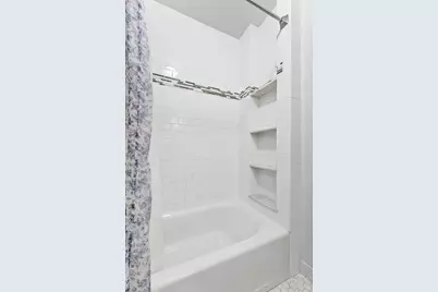 99-105 Broad St #8C, Boston, MA 02110 - Photo 25