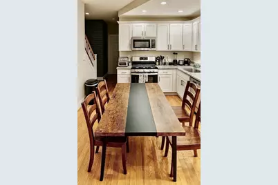 129 Sutherland #House, Boston, MA 02135 - Photo 3