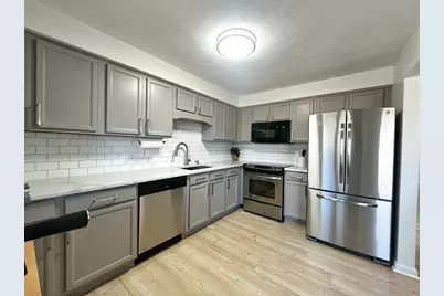 1302 Lewis O Gray Dr #1302, Saugus, MA 01906 - Photo 11