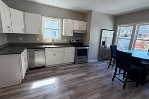 529 Warren, Fall River, MA 02721 - Photo 9