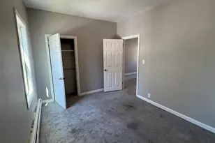 529 Warren, Fall River, MA 02721 - Photo 7