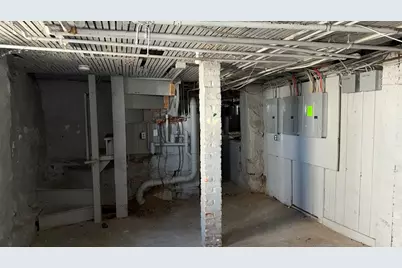 529 Warren, Fall River, MA 02721 - Photo 31