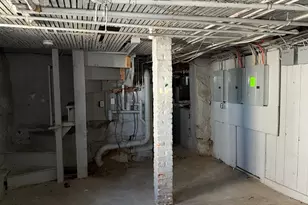 529 Warren, Fall River, MA 02721 - Photo 31