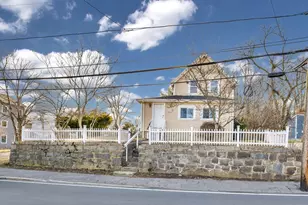 156 West St, Quincy, MA 02169 - Photo 1